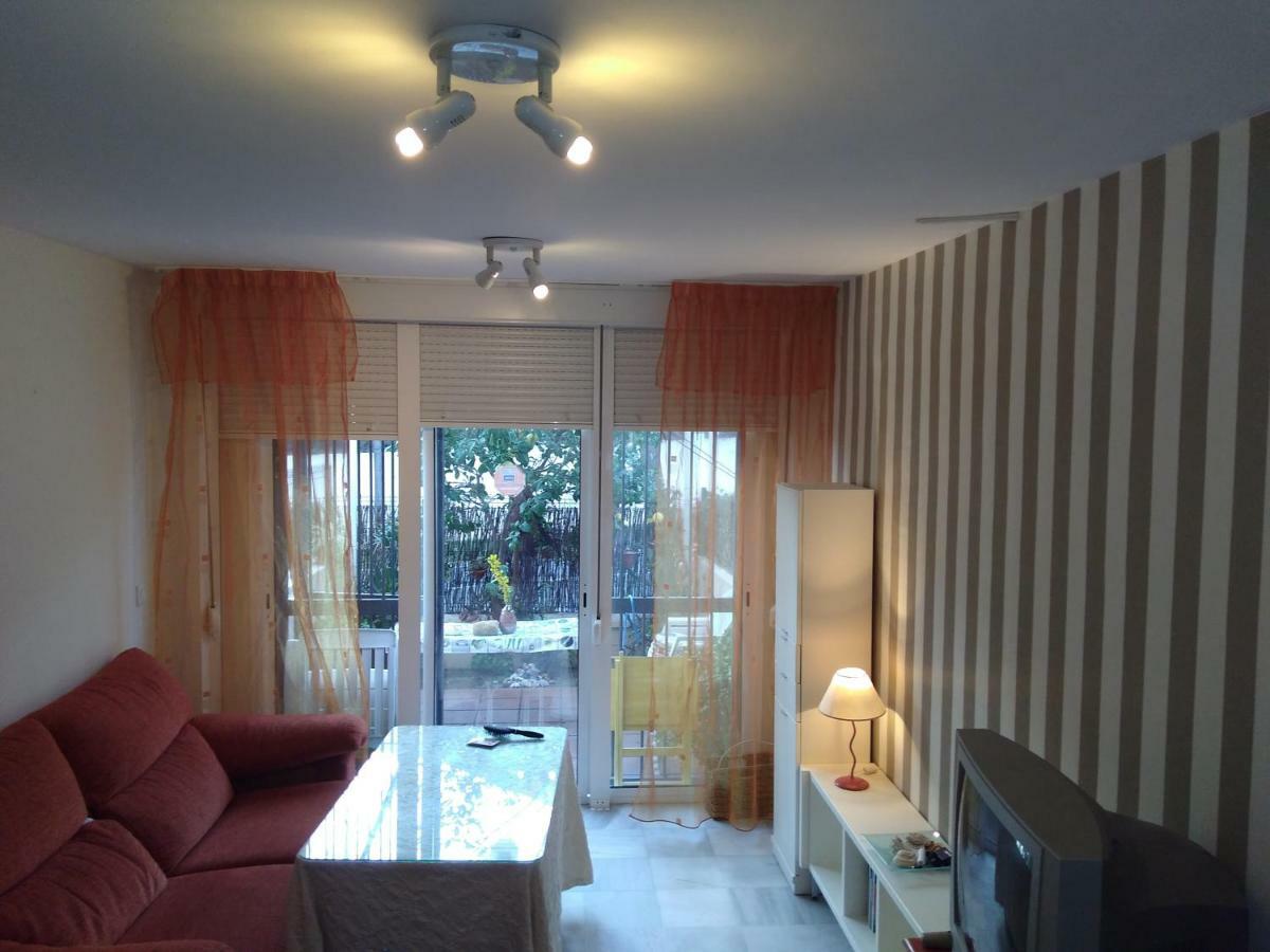Apartamento อิสลันตียา ภายนอก รูปภาพ